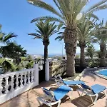 Casa Palmeral Villa Mácher