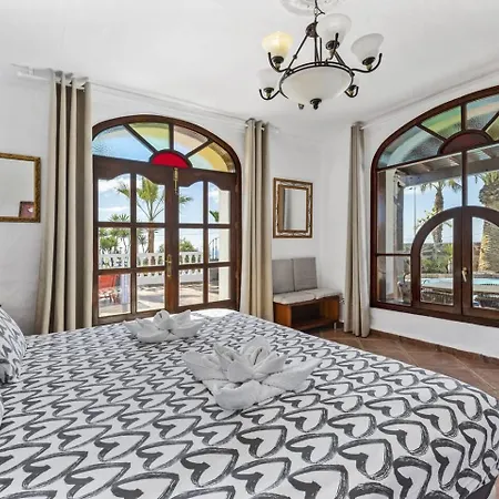 Casa Palmeral Macher